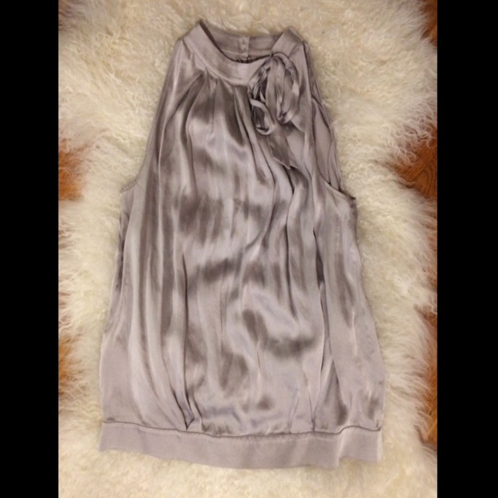 Guess by Marciano silly looking Gray top